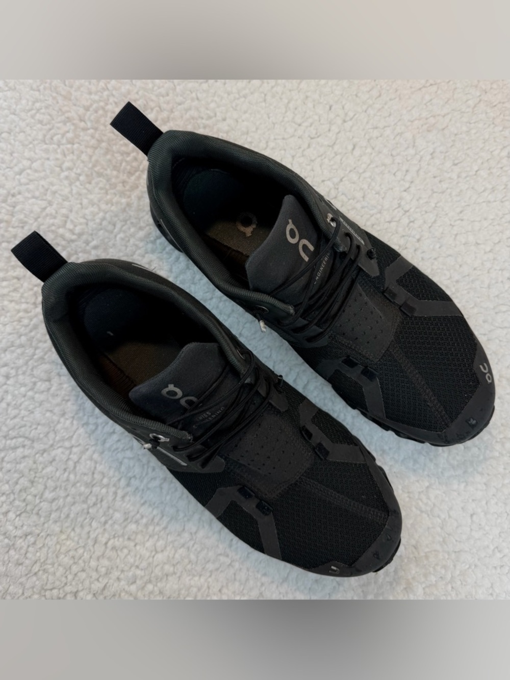 ON RUNNING • Black Waterproof Athletic Shoes, 9 - Picture 3 of 12